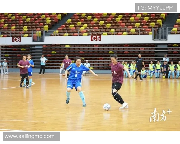 啦啦队与足球明星的角色与影响力比较探讨